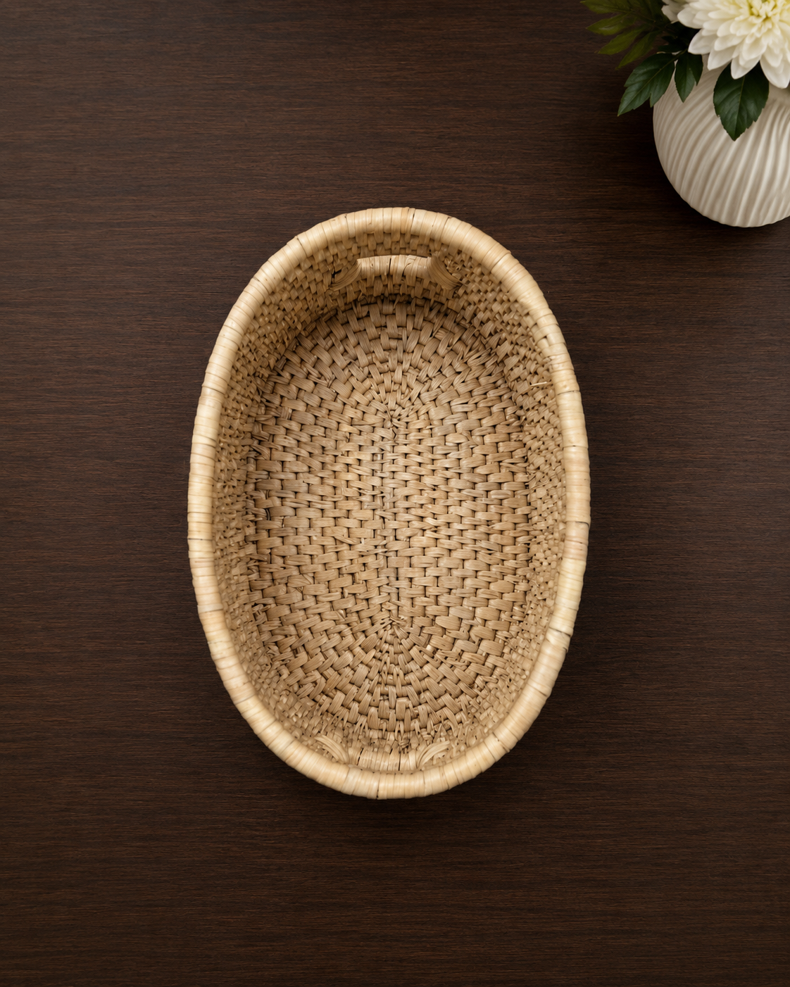 Oval basket with lid - Image 2